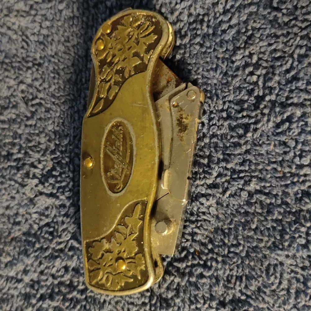 🎊Utility Knife / Box Cutter - Picture 2 of 4